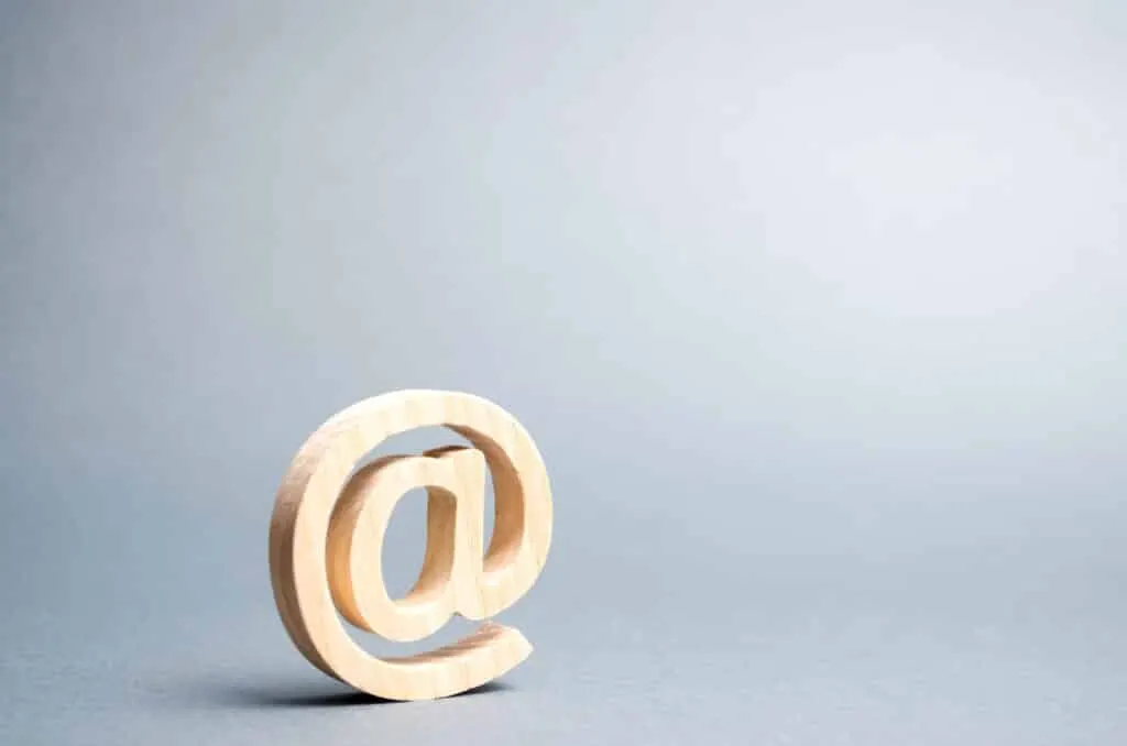 adresse e mail