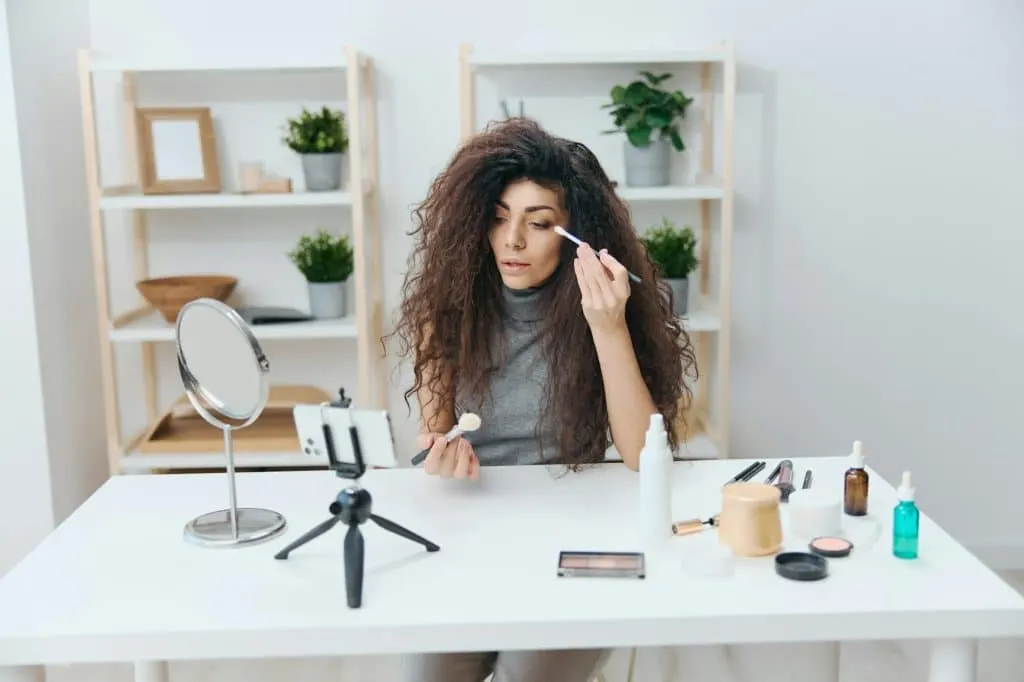 Créer une bannière YouTube en quelques étapes – Waxoo.fr