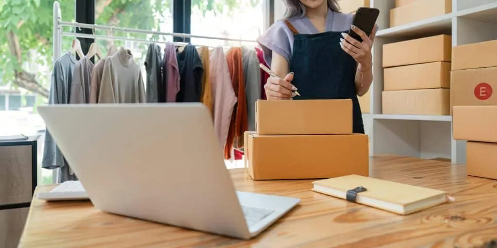 Changer le nom de boutique Shopify : guide pratique – Waxoo